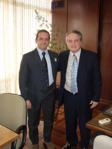 Da sinistra, Paolo Girelli e il ministro Wagner Rossi